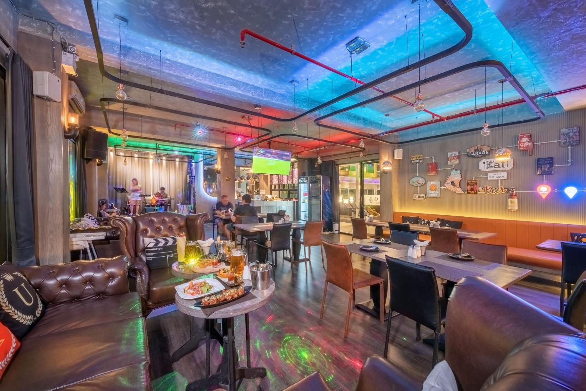 Qiu Hotel Sukhumvit Sha Plus Bangkok Exterior photo